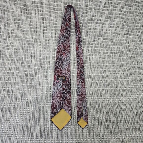 Suitmates Wembley Neck Tie Mens Red Silver Paisley Career Prom Formal Church - Picture 4 of 10